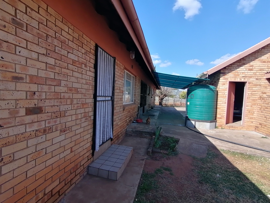 3 Bedroom Property for Sale in Stilfontein Ext 2 North West